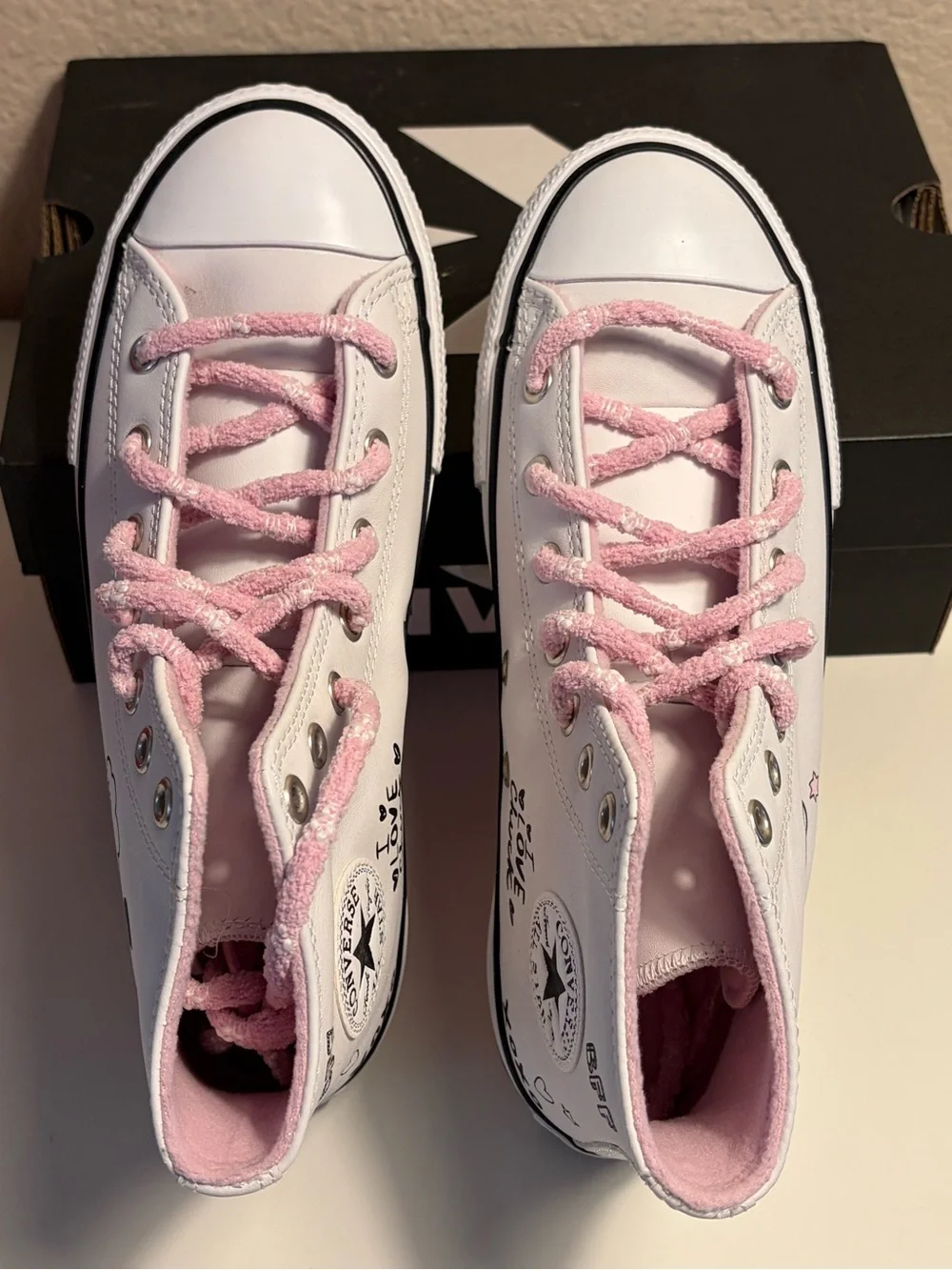 Converse Chuck Taylor All Star High Top Panda Pink Girls Shoes Junior 5 669725C
